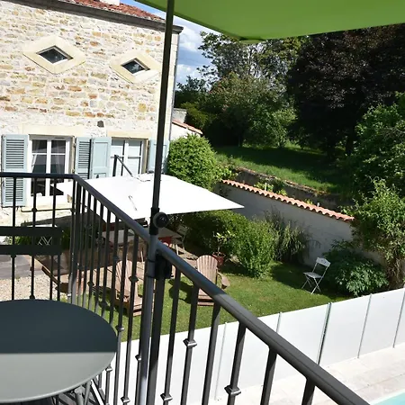 D'hotes De Charme La Pironine Auvergne Moissat
